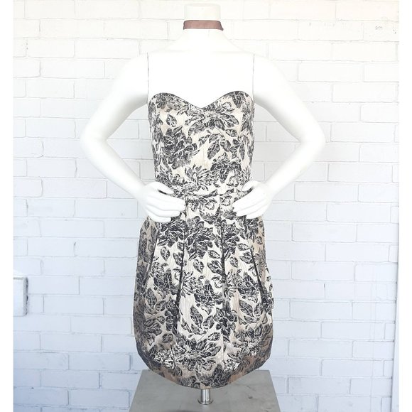 Floral Dress in White Gold - Picture 2 of 11